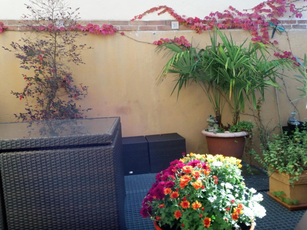 Bed and Breakfast Autan Des Couleurs Albi Exterior foto